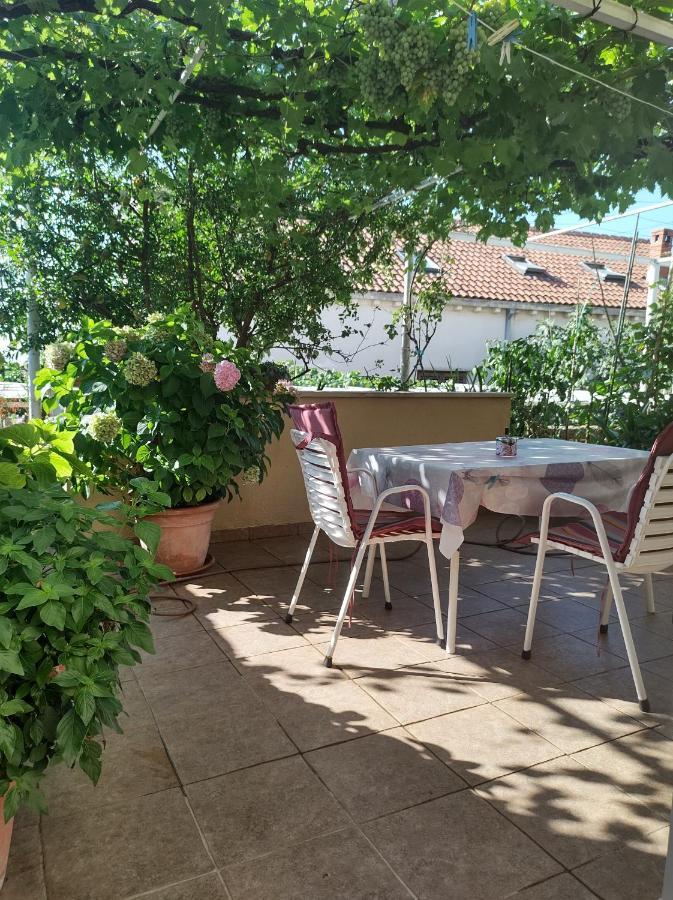 דוברובניק Guesthouse Anna מראה חיצוני תמונה