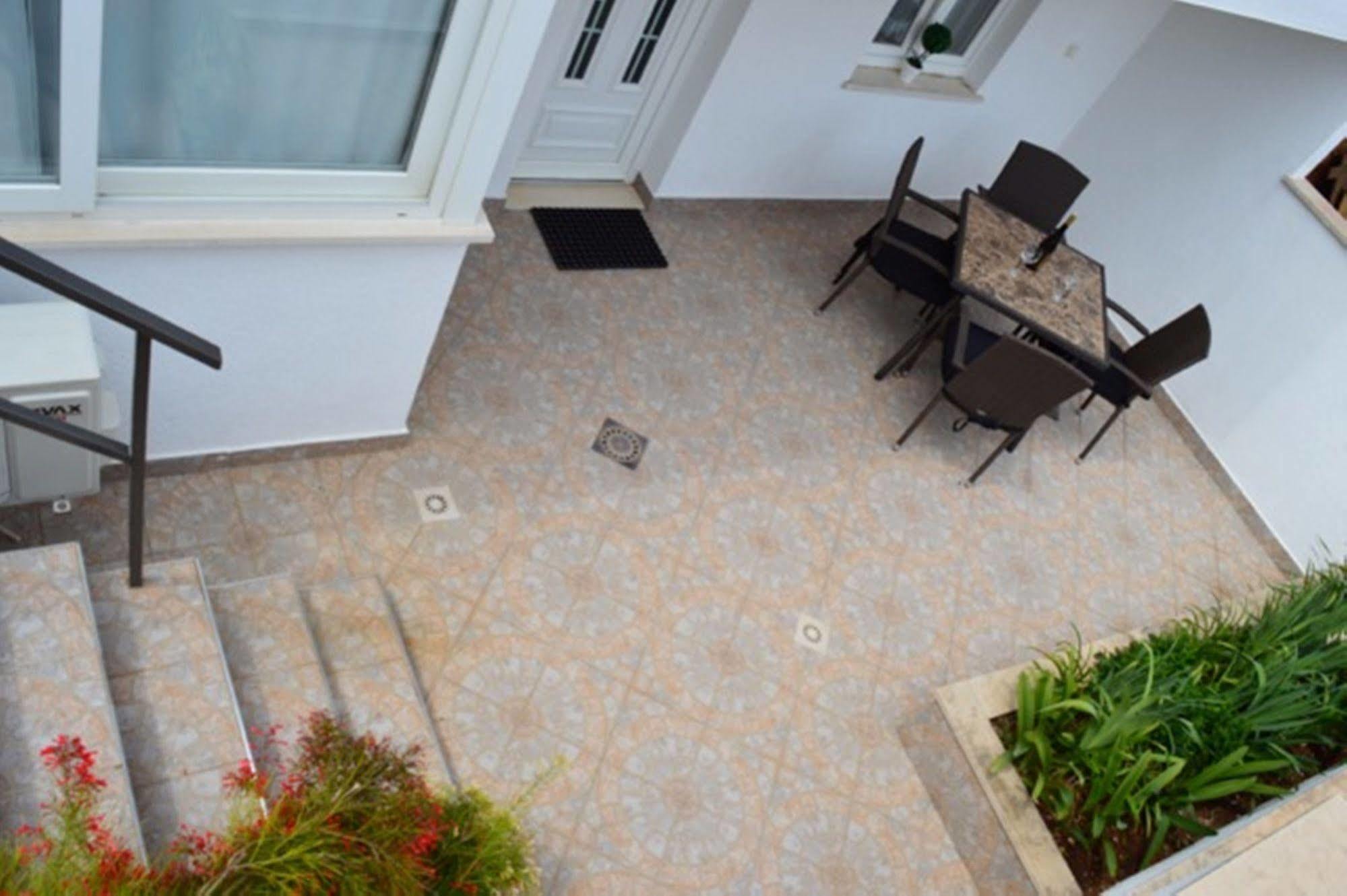 דוברובניק Guesthouse Anna מראה חיצוני תמונה